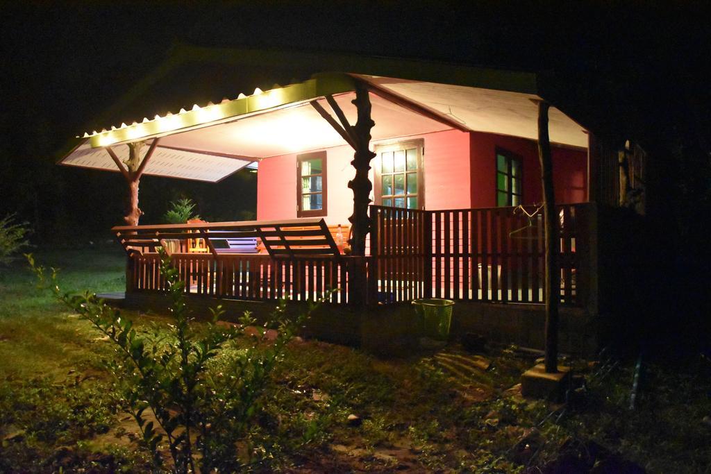 Kama Siri Koh Kood Hotel Ko Kut Bilik gambar